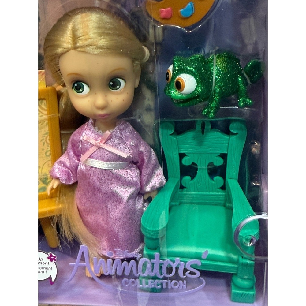 NWT Disney Animators Collection Rapunzel Tangled Mini Doll Play Set Purple Case - Picture 7 of 8